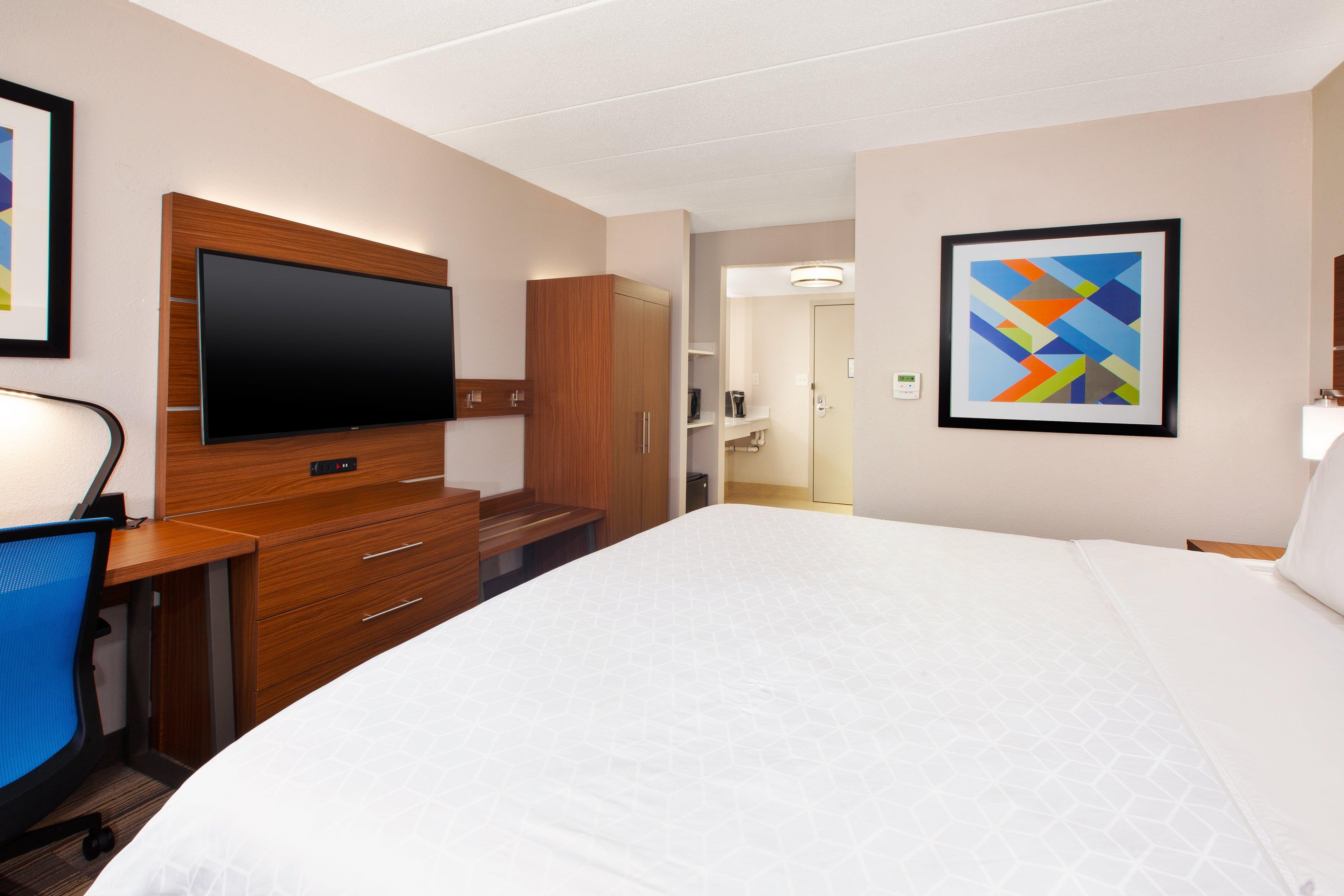 Holiday Inn Express Fairfax-Arlington Boulevard By Ihg Exterior foto